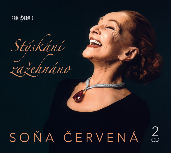 Divadelní střípky bez sentimentu